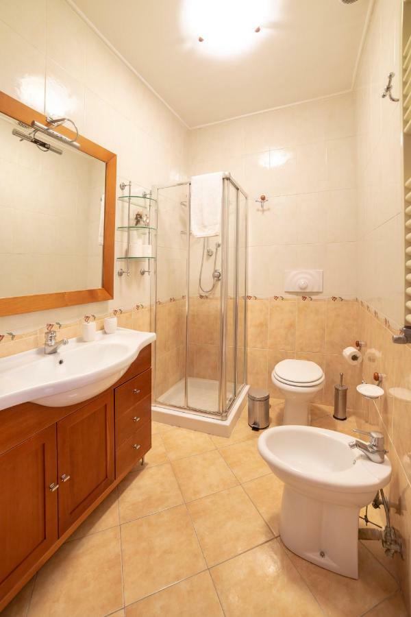 The Dante Apartment By HouseinNapoli Esterno foto